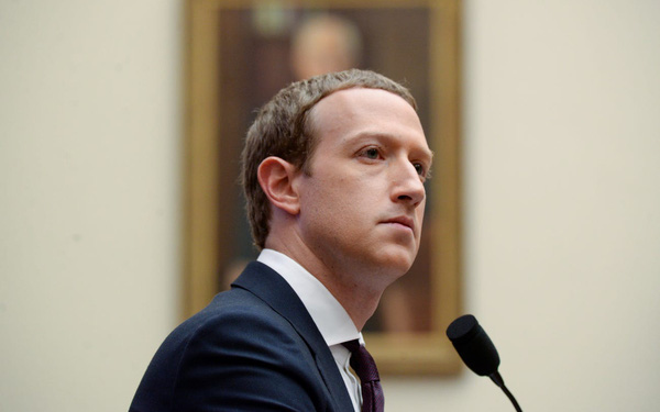 Đăng tin “Mark Zuckerberg qua đời ở tuổi 36” để thử khả năng chống tin giả của Facebook