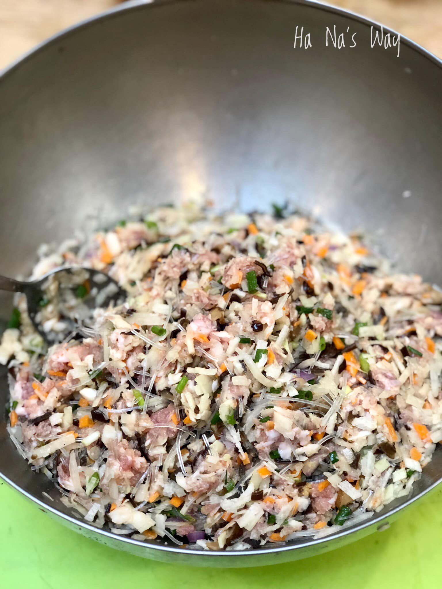 Nem trữ đông theo cách này, để cả tháng vẫn không nát, rán lại vẫn giòn nguyên như mới - Ảnh 2.