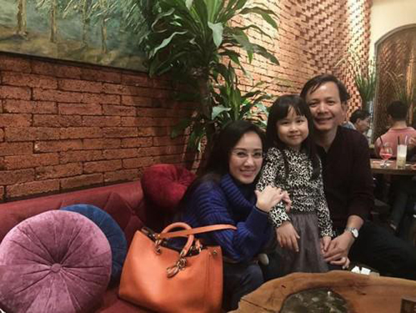 Hôn nhân cực kỳ kín tiếng của BTV Hoài Anh - MC giọng miền Nam đầu tiên của Thời sự 19h - Ảnh 5.