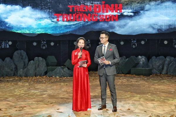 MC Mỹ Lan: Lấy chồng từ tuổi 23, tay trắng dựng lên gia đình hạnh phúc, sung túc - Ảnh 3.