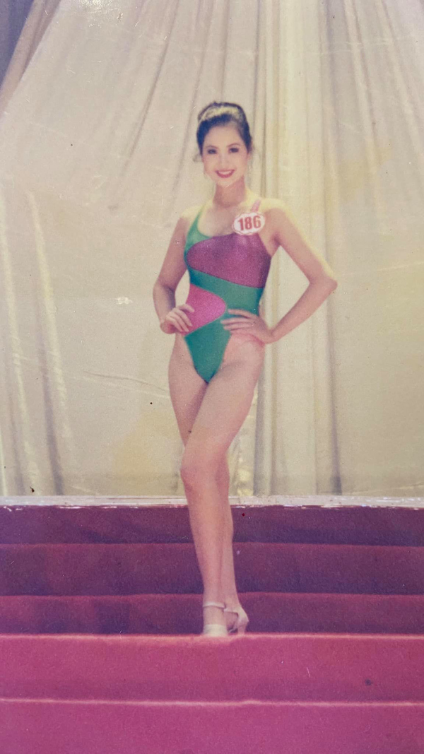 Điều ít biết về Á hậu gốc Hải Phòng từ nữ sinh nghèo trở thành sếp lớn - Ảnh 2.