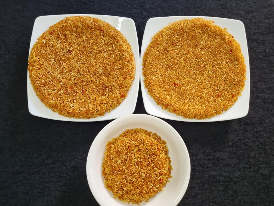 Cơm nguội thừa đừng vứt đi, tận dụng nắng gắt làm món này đảm bảo chồng thích, con mê - Ảnh 10.