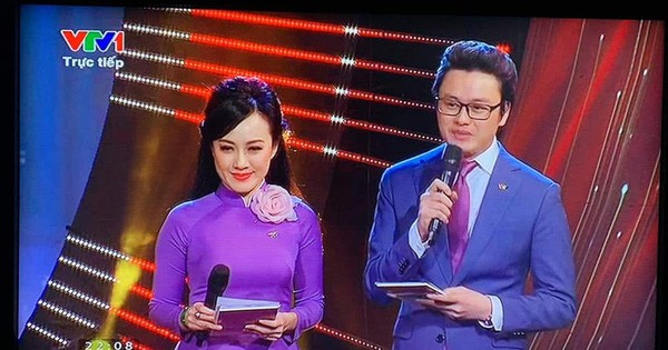 Đời tư kín tiếng của BTV Hữu Bằng Thời sự 19h: Chưa bao giờ để vợ con lộ diện