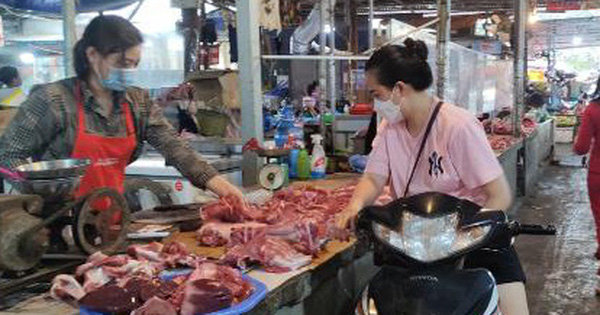 Giá lợn hơi giảm, thịt thành phẩm ở chợ, siêu thị vẫn cao ngất ngưởng