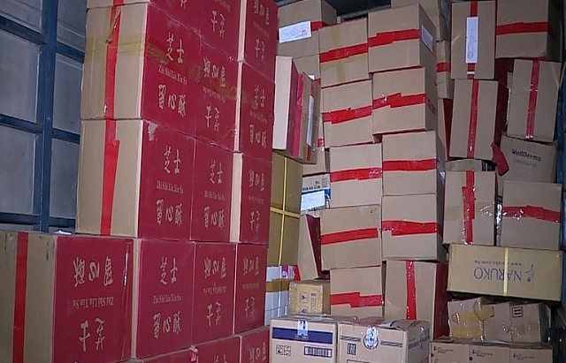 Thu giữ hàng nghìn bánh trung thu cổ truyền không rõ nguồn gốc