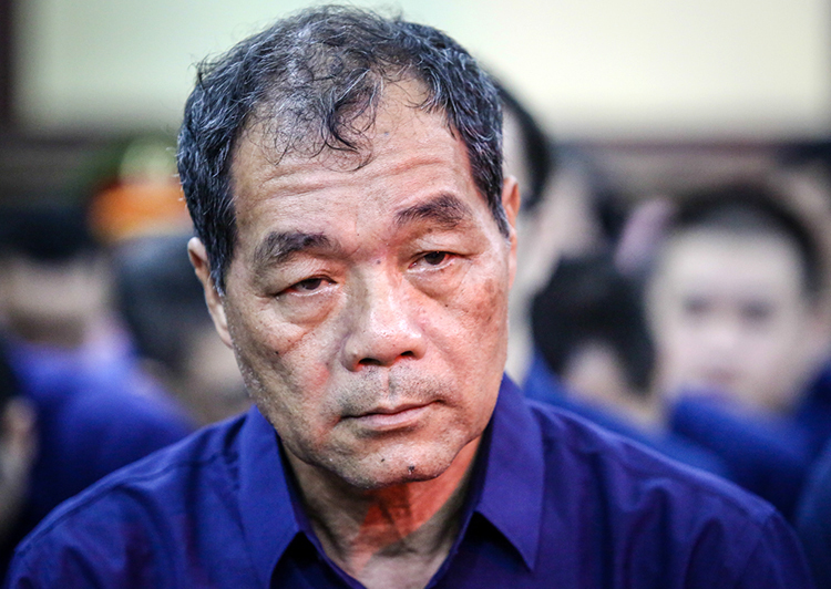 Nghe VietNamNet: Ông Trầm Bê bị điều tra bổ sung