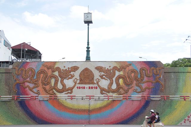 Hanoi to expand the Ceramic Mosaic Mural