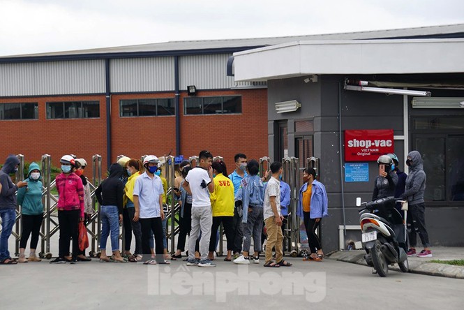 Workers protests as managers fled at Hai Duong company