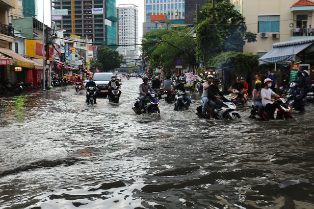 $1.13 billion poured into HCM City’s anti-flooding projects in four years