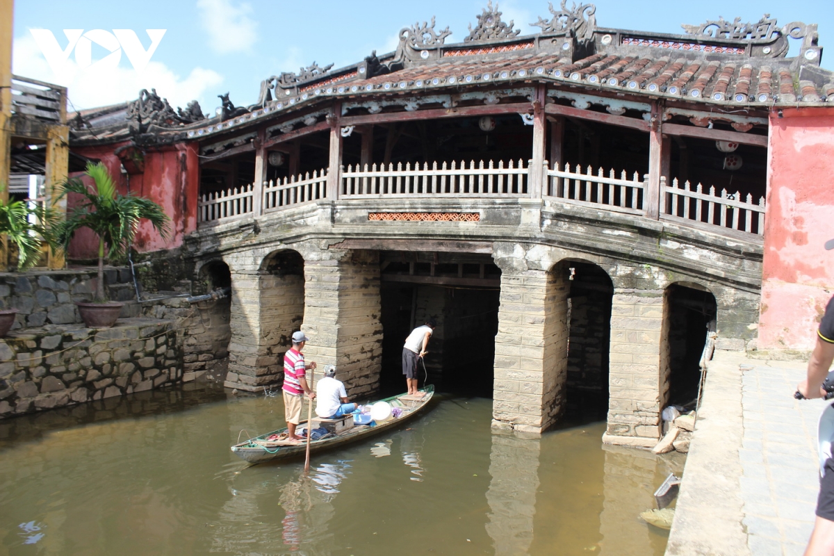Floods worsen Hoi An iconic bridge’s deterioration