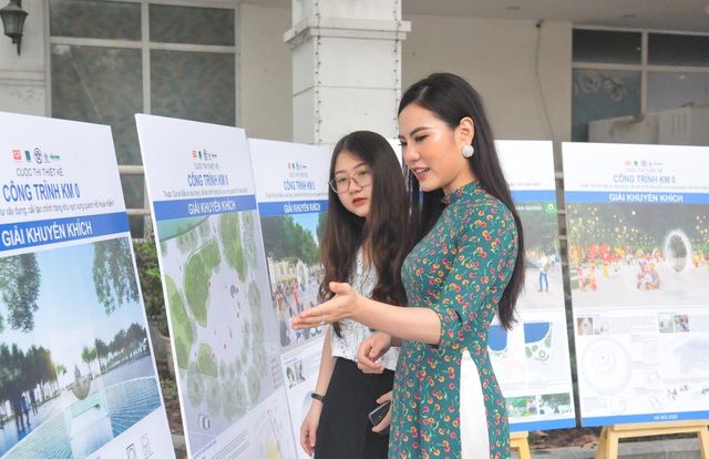 Hanoi seeking public opinion for zero-milestone construction