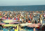 Southern beaches crowded on Tet