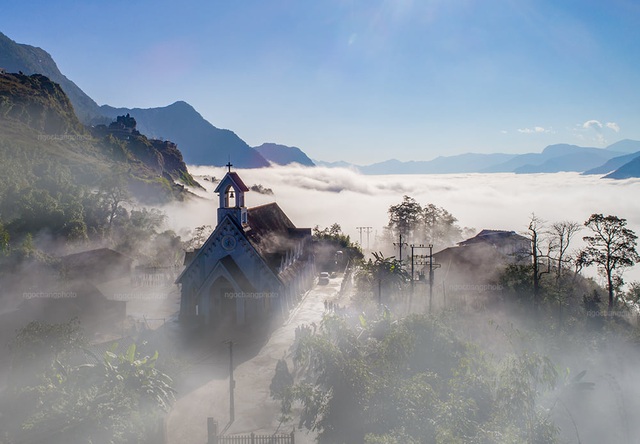 Cloudy Sapa lures photographers