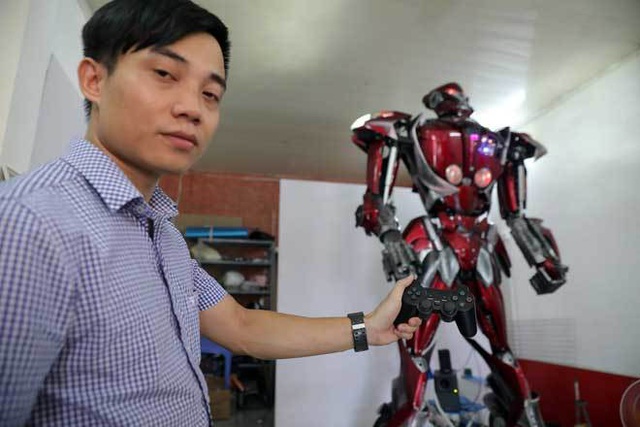 Made-in-Vietnam robot made from waste