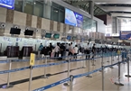 Noi Bai airport deserted amid new Covid-19 spread