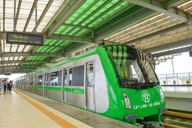 Hanoi’s first metro line urged to put into operation this year