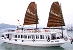 Ha Long tourist boat suspended for hidden camera in bathroom