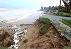 Hoi An luxury resorts threatened by erosion