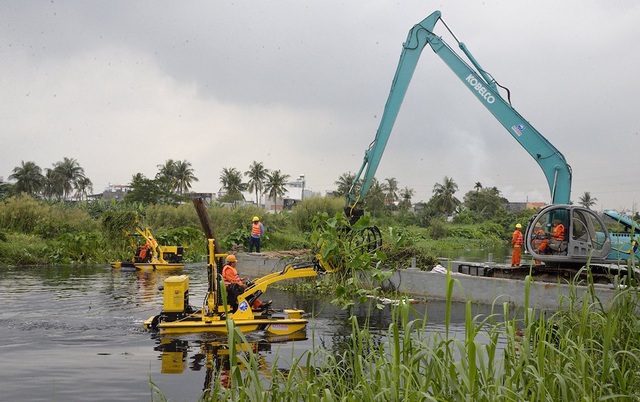 HCM City to clean up polluting rivers