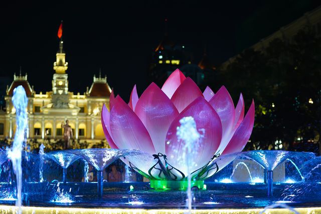 HCM City to hold regular water shows