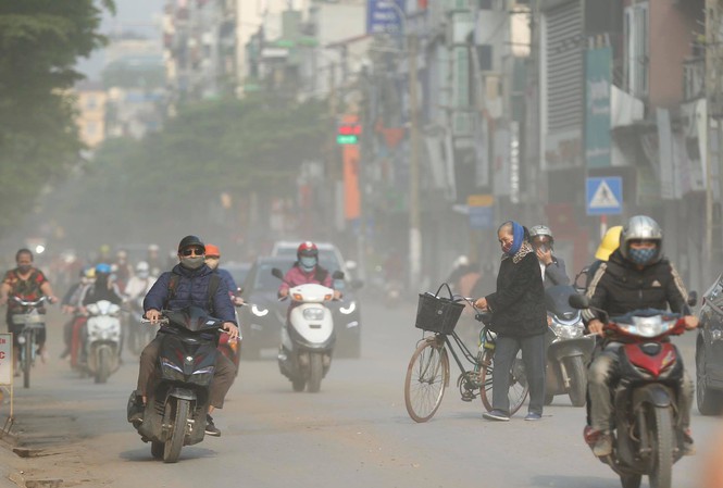 Hanoi air pollution remains bad