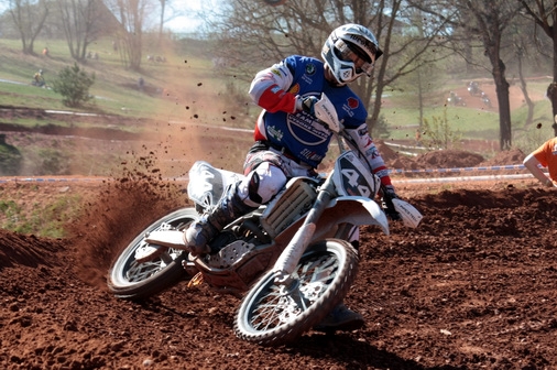 First off-road motorbiking course opened in Hanoi