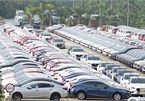 Car prices predicted to fall until Tet Holiday
