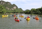 Trang An introduces kayak sailing service