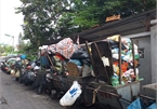 Hanoi rubbish dispute up as families await relocation