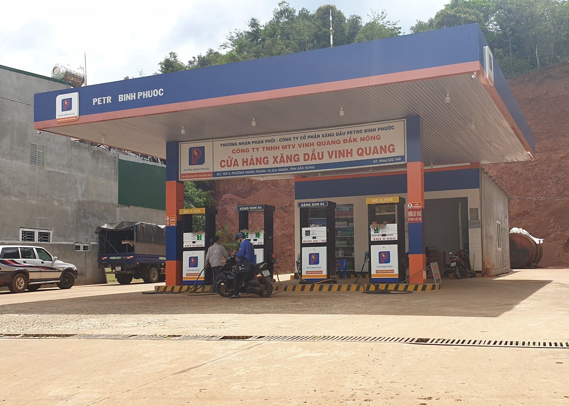 Tiết lộ bất ngờ của giới kinh doanh trước vụ triệt phá đường dây xăng giả “khủng” - 1