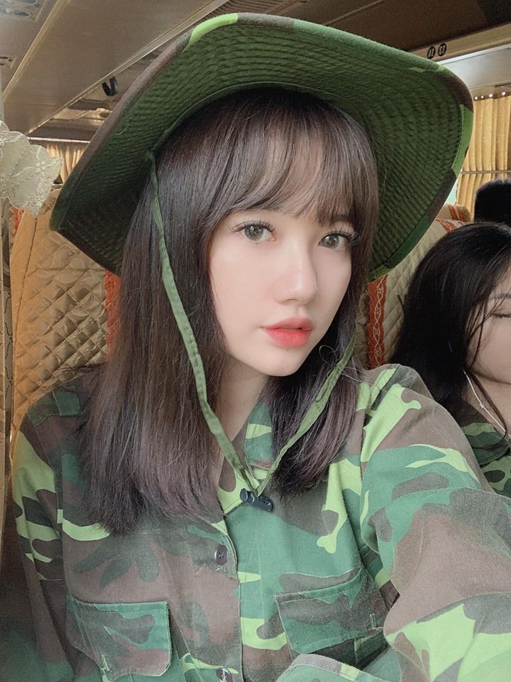 Bảo Hân Về nhà đi con lộ ảnh bạn cùng lớp toàn là mỹ nhân - 7