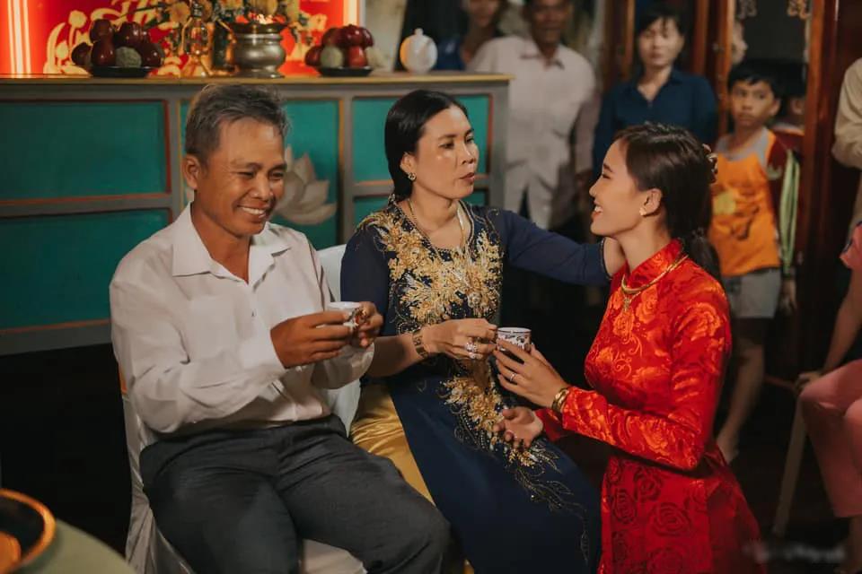 Đám cưới ngập trong vàng, tiền của đạo diễn chuyển giới và Á quân “Solo cùng Bolero” - 5