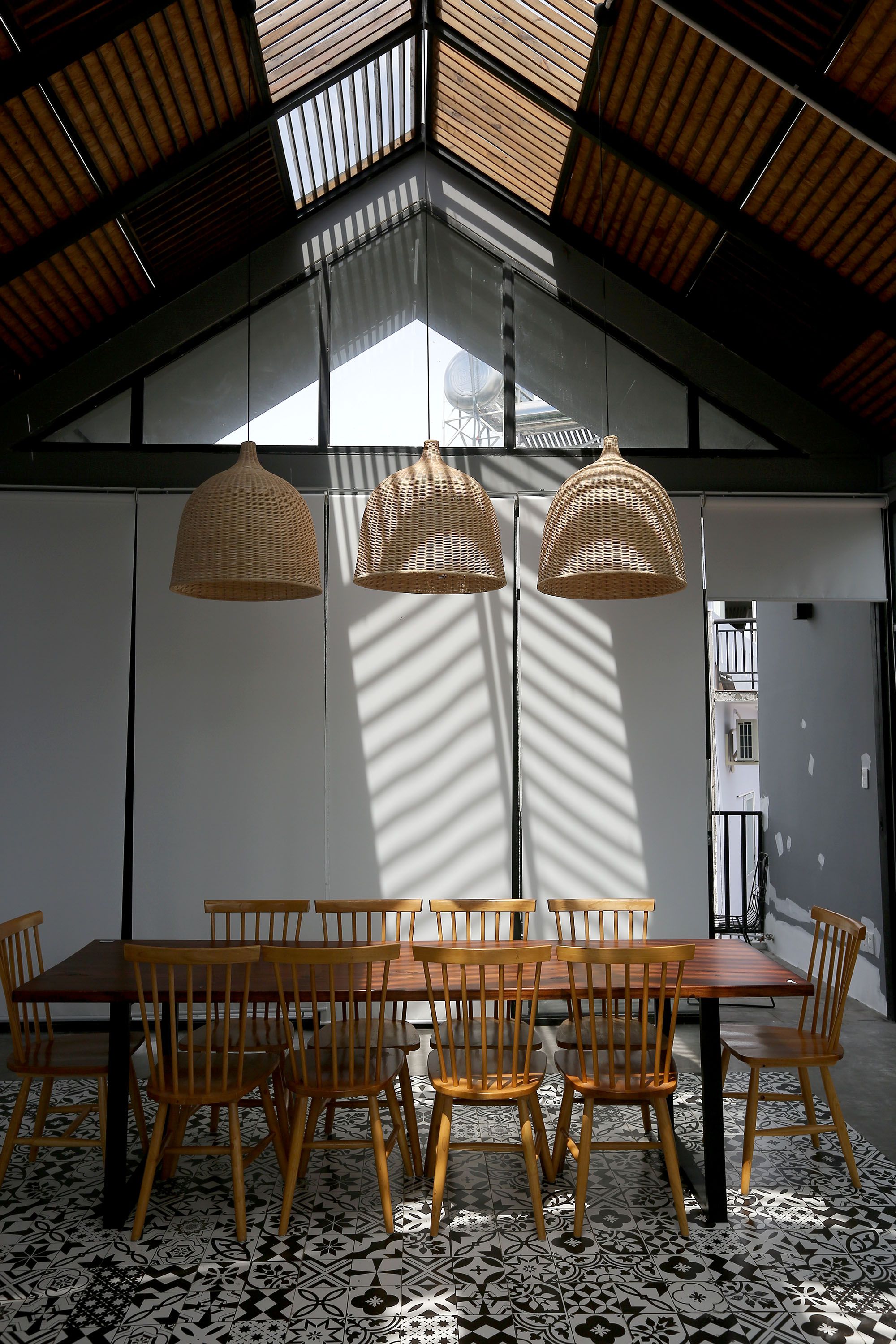 cà phê ống cống.jpg