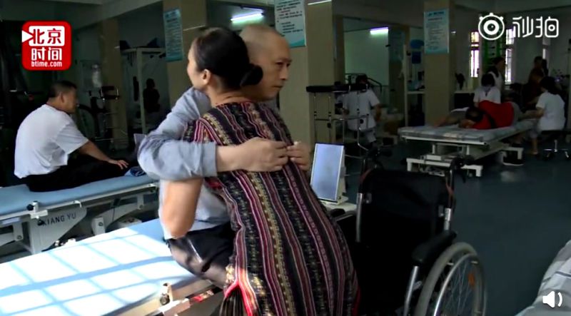 Tình yêu của vợ kéo chồng từ cõi chết trở về sau 5 năm hôn mê - 3