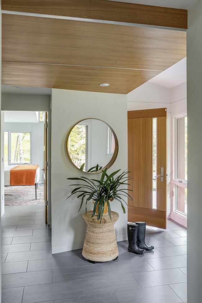 Nhà nhỏ ở nông thôn của cặp vợ chồng già về hưu gây ấn tượng vì quá tiện nghi - 9