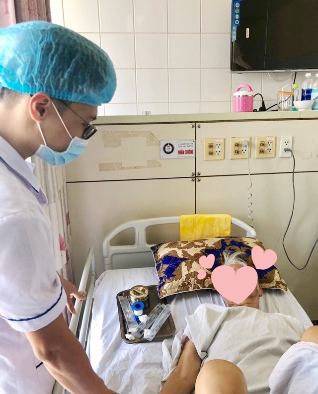 Nghe VietNamNet: Hòa Bình: Cứu sống 3 bệnh nhân nhiễm khuẩn huyết Whitmore