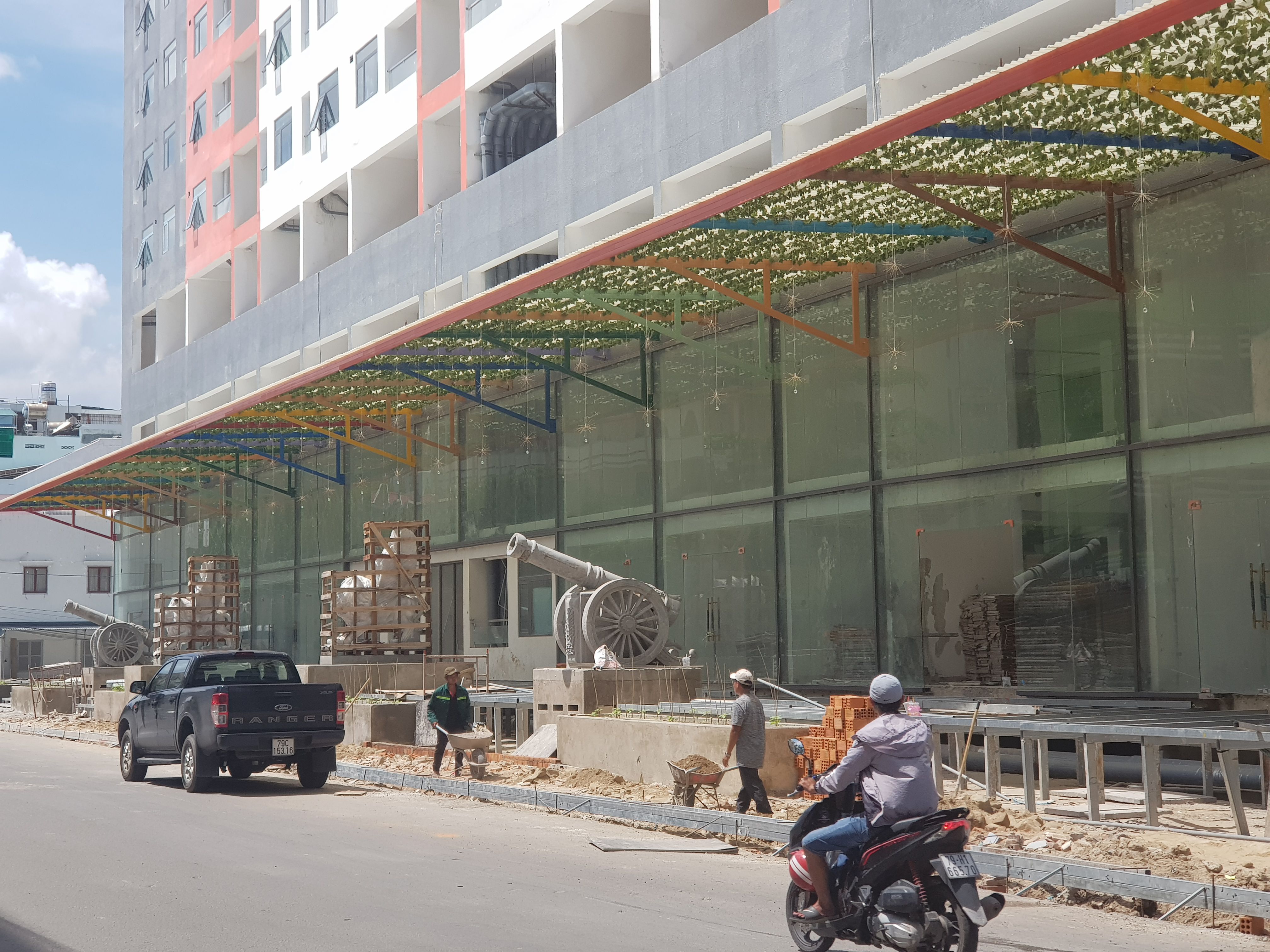 Khánh Hòa “tuýt còi” cao ốc 40 tầng đưa dân vào ở khi chưa nghiệm thu - 1