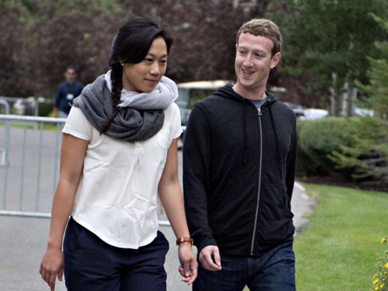 Những điều thú vị về mối tình đẹp kéo dài 16 năm giữa Mark Zuckerberg và vợ - 19