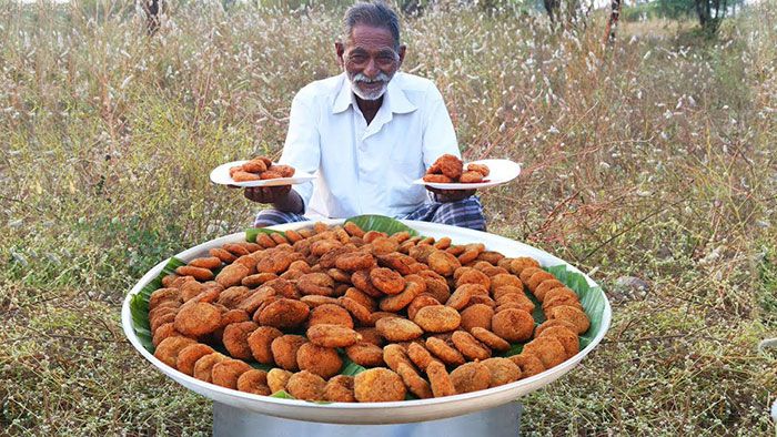 Chuyện về ông cụ nổi tiếng trên YouTube chuyên nấu món ăn “siêu to khổng lồ” - 5