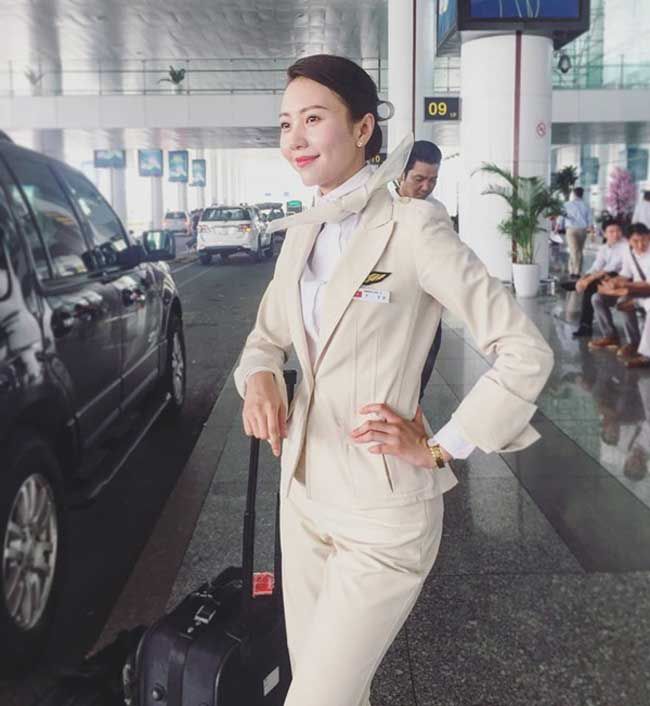 3 nữ tiếp viên hàng không Việt Nam gợi cảm khi rời đồng phục bay - 17