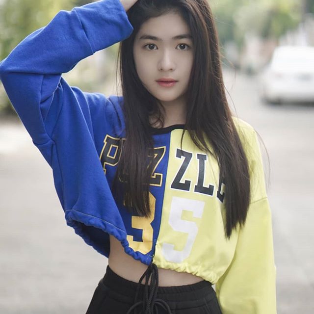 “Nữ thần học đường” Thái Lan gây “sốt” với ảnh ngồi cặm cụi rửa bát - 6