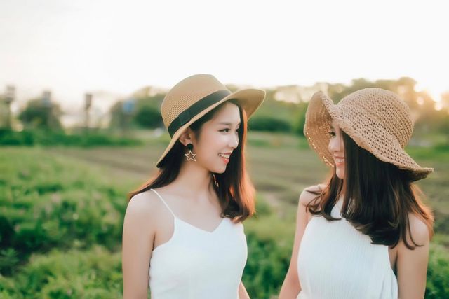 5 cặp chị em song sinh vừa đẹp lại giỏi gây “sốt” mạng - 5