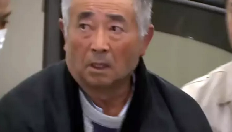 Cụ ông 71 tuổi bị bắt vì gọi điện phàn nàn 24.000 lần trong 2 năm - 1