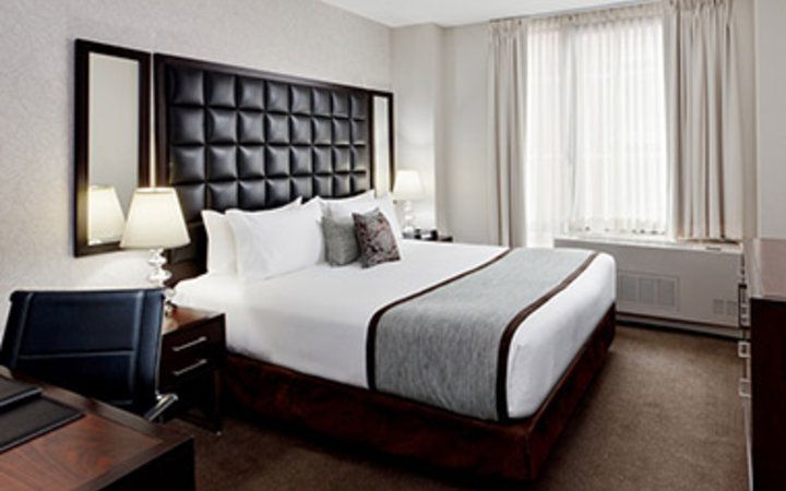 Khách tháo cả... giường ngủ của khách sạn để mang đi - 1