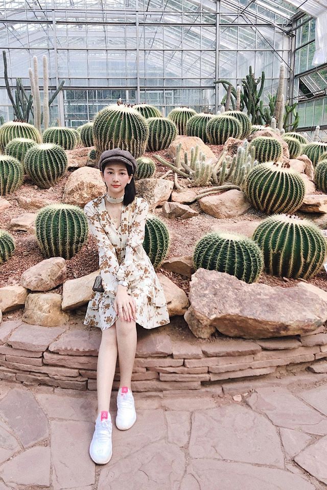 Nữ trợ lý phiên dịch xinh đẹp của U23 Việt Nam ở Thái Lan - 5