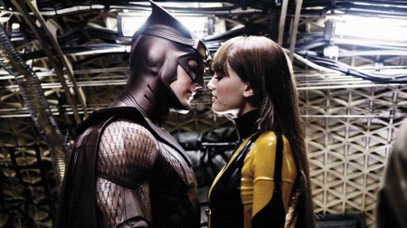 Những cảnh nóng kỳ cục trên phim - 1