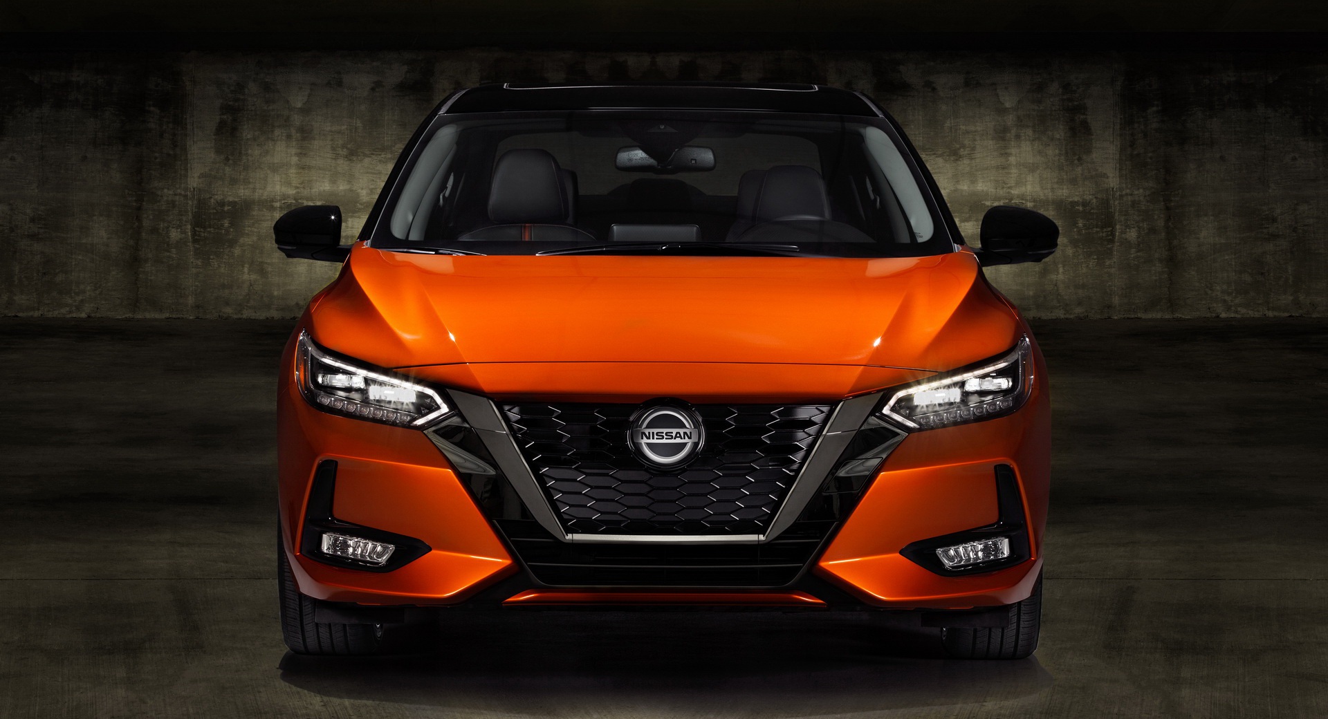 Giá trị thị trường của Nissan tụt xuống dưới cả Subaru - 1