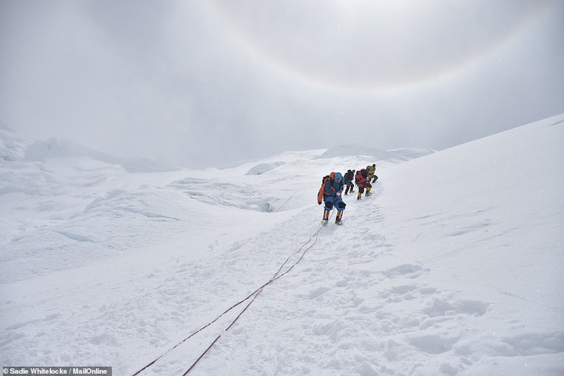 Kỷ lục Guinnes dành cho bữa tiệc sang trọng cao nhất thế giới - 1