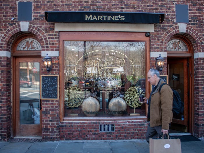 Cuộc sống hào nhoáng ở nơi người dân có mức thu nhập gần 10 tỷ đồng/năm - 4