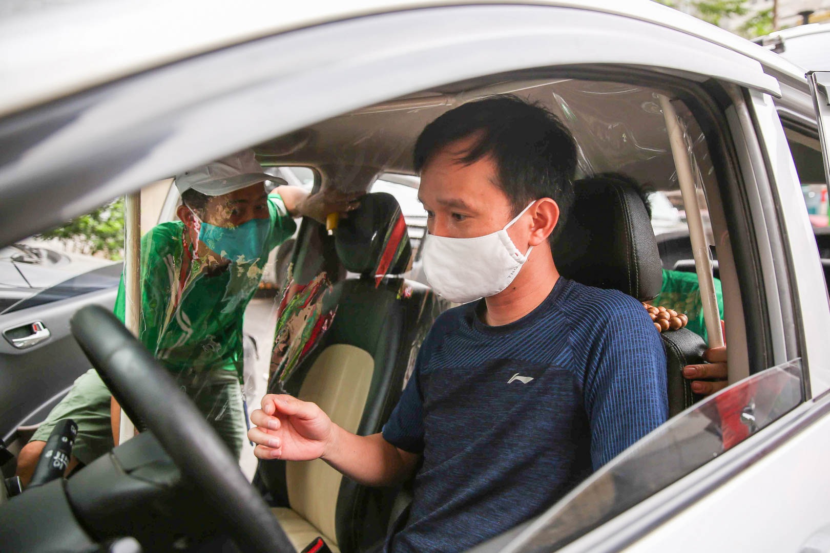 Chiêu độc của cánh lái xe taxi trong thời dịch Covid-19 - 9